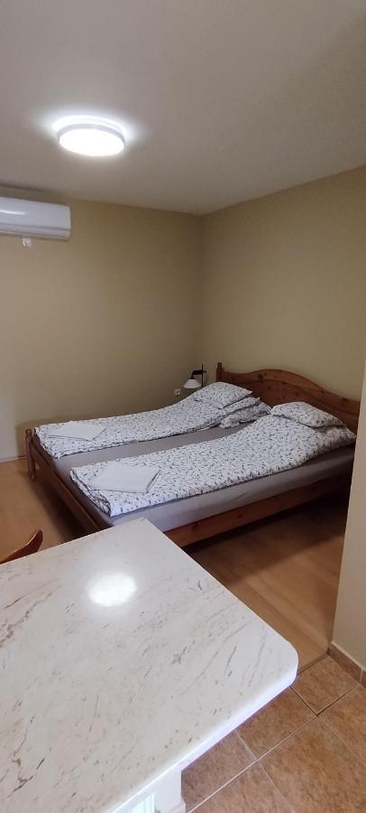 Rozsakert Apartmanhaz Hajduszoboszlo Bagian luar foto