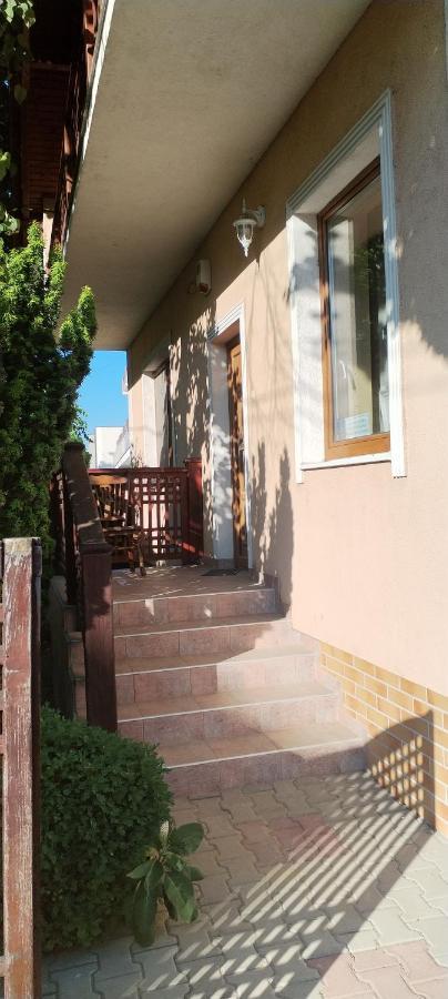 Rozsakert Apartmanhaz Hajduszoboszlo Bagian luar foto