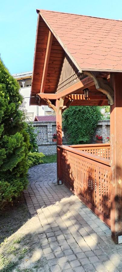 Rozsakert Apartmanhaz Hajduszoboszlo Bagian luar foto