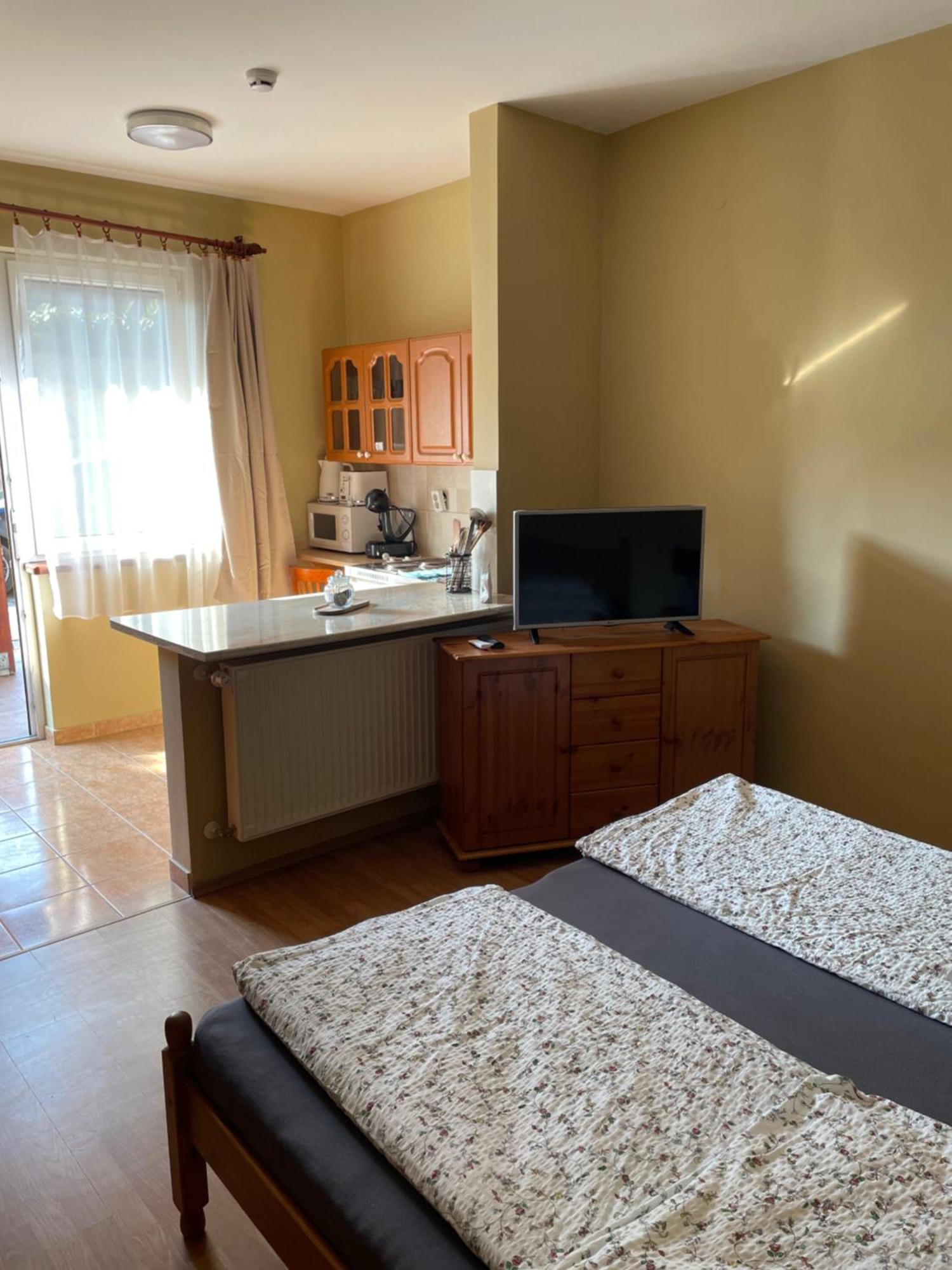 Rozsakert Apartmanhaz Hajduszoboszlo Bagian luar foto